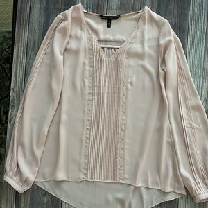 WHBM BEAUTIFUL Blouse with shear detail on sleeves and back Size 8 WORN ONCE